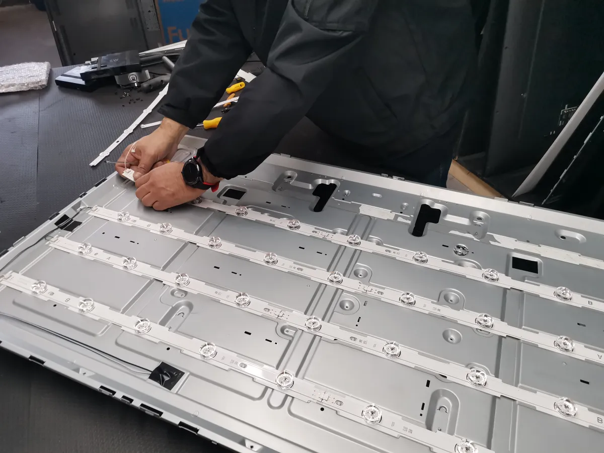 Troca de LEDs de TV LG